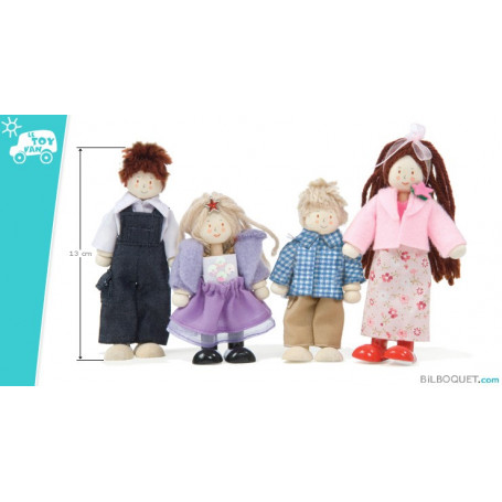 La famille de 4 poupées