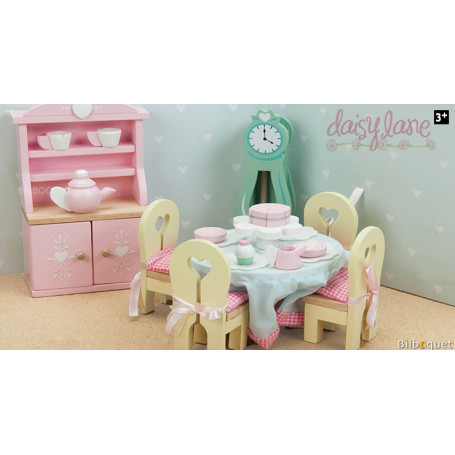 La salle à manger de Daisylane - mobilier pour maison de poupées