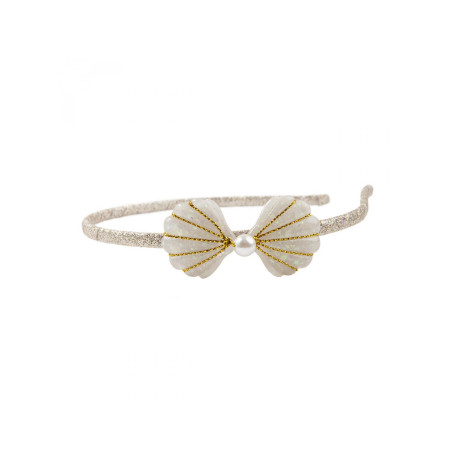 headband with golden shell