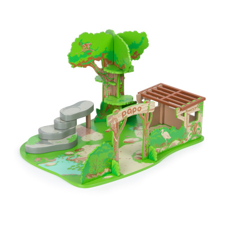 The wooden animal reserve