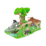 The wooden animal reserve