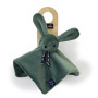 Lapin Doudou Carré 27 cm vert sauvage – Un doudou tout doux pour bébé!