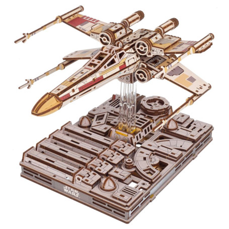 X-Wing Luke Skywalker Ugears – Maquette Star Wars Motorisée 455 pcs