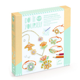 Djeco Plume et lotus Magic Shrinking Plastic Jewelry Craft Set