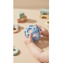 Balle sensorielle en silicone bleue avec grelot - Little L